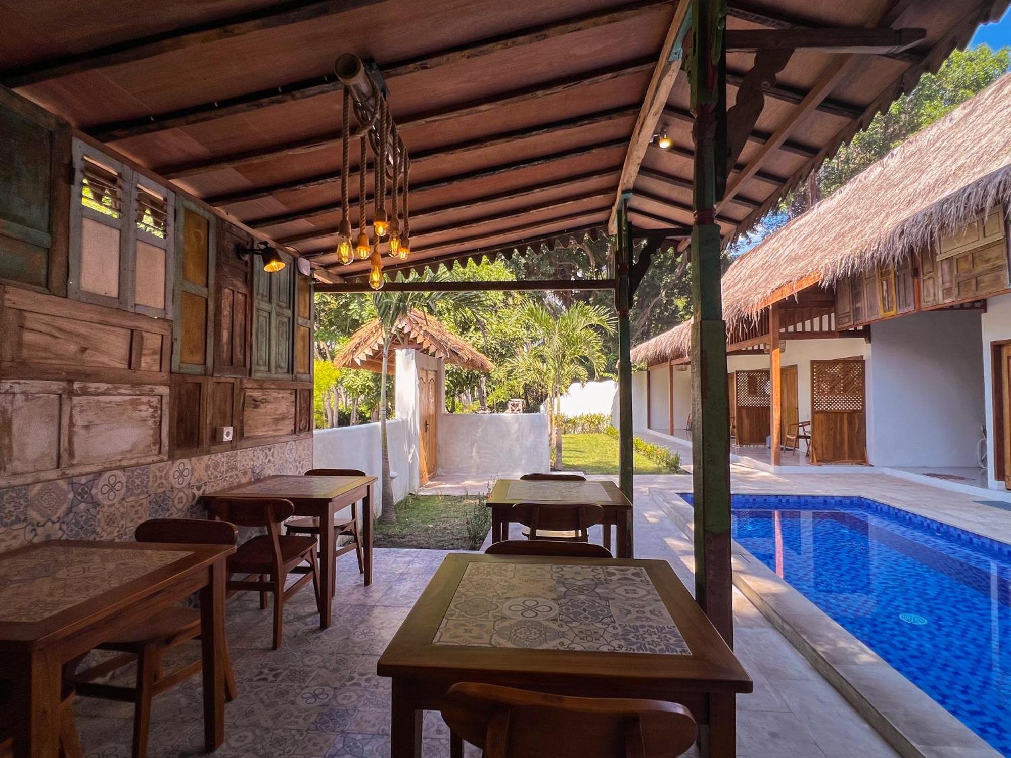 Bae Gili Inn Гілі-Аїр Екстер'єр фото