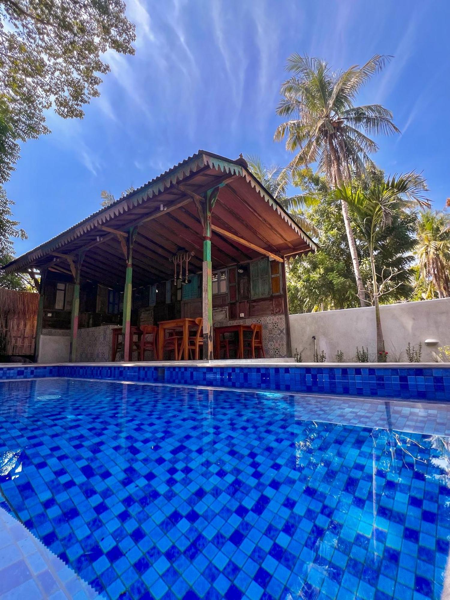 Bae Gili Inn Гілі-Аїр Екстер'єр фото